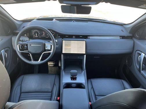 2025 Land Rover Discovery Sport Dynamic SE
