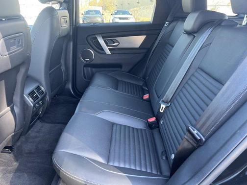 2025 Land Rover Discovery Sport Dynamic SE