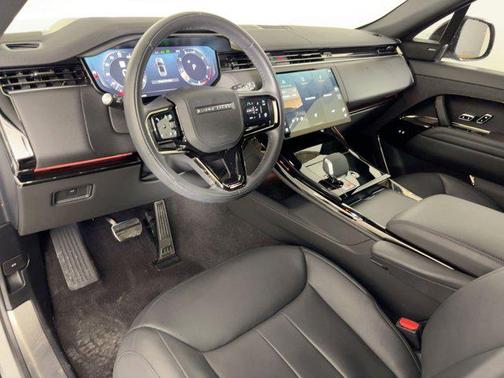 2024 Land Rover Range Rover Sport SE