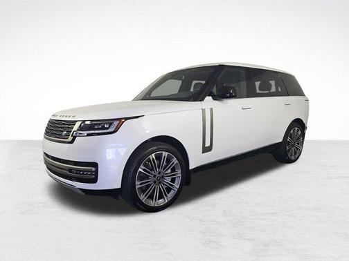 2025 Land Rover Range Rover P530 SE 7 Seat