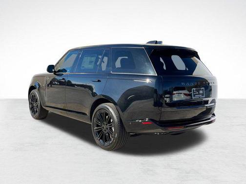 2026 Land Rover Range Rover P530 SE 7 Seat