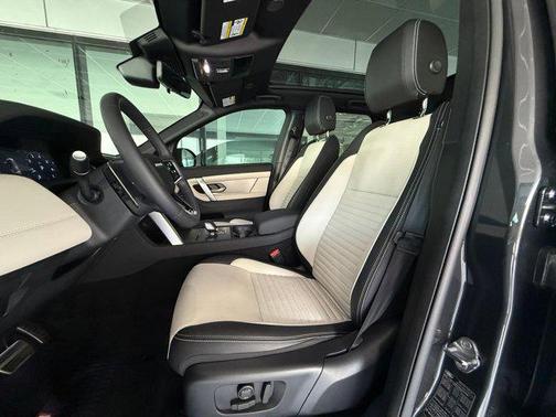 2025 Land Rover Discovery Sport Dynamic SE