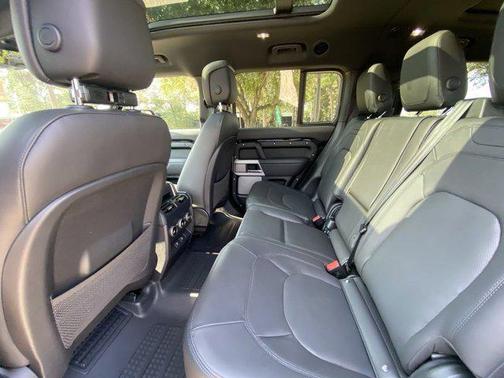 2024 Land Rover Defender 130 P300 S