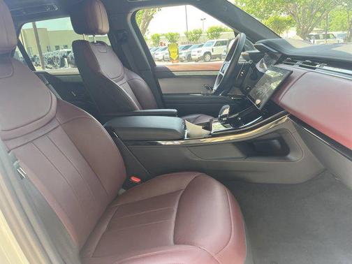 2024 Land Rover Range Rover Sport SE