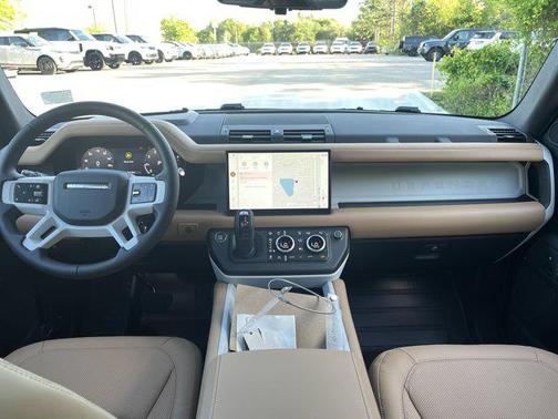 2025 Land Rover Defender 130 P300 S