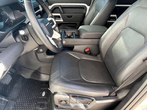 2023 Land Rover Defender 110 S