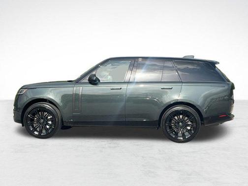 2025 Land Rover Range Rover P530 SE