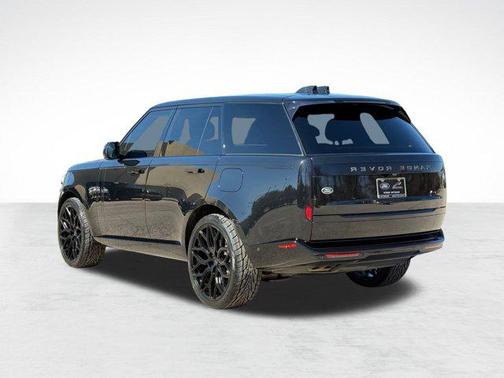 2023 Land Rover Range Rover P530 SE