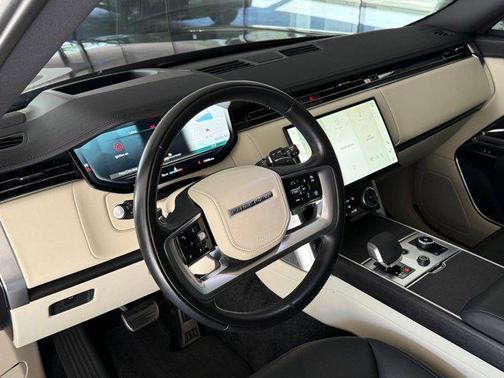 2023 Land Rover Range Rover P530 SE