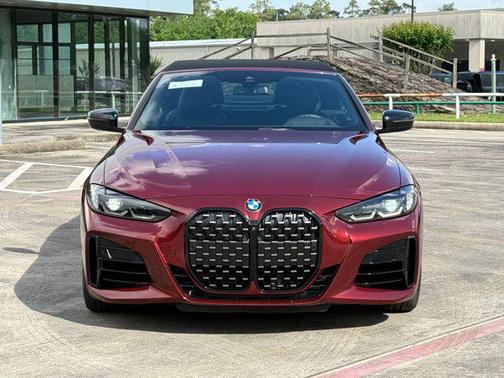 Aventurin Red Metallic 2022 BMW M440 i