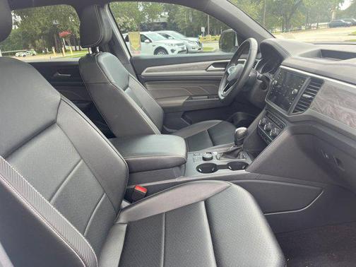 2021 Volkswagen Atlas Cross Sport 3.6L V6 SE w/Technology