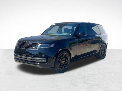 2025 Land Rover Range Rover P400 SE 7 Seat