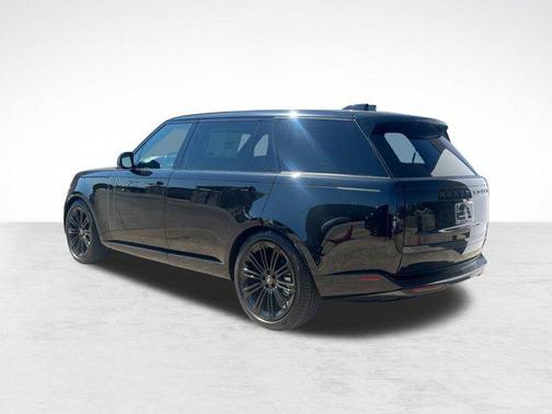 2025 Land Rover Range Rover P400 SE 7 Seat