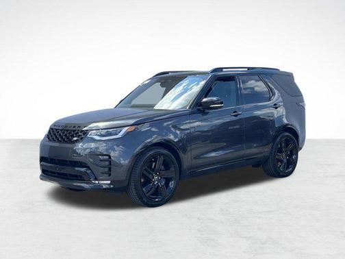 2025 Land Rover Discovery P360 Dynamic SE