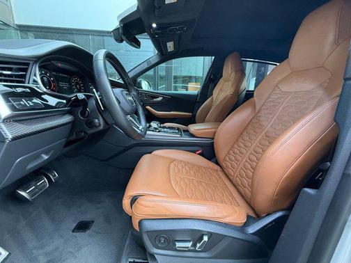 Florett Silver Metallic 2021 Audi RS Q8 4.0T