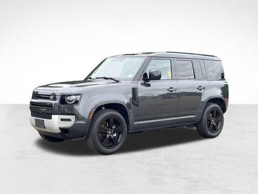 2024 Land Rover Defender 110 P300