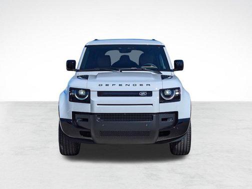 2026 Land Rover Defender P400 X-Dynamic SE