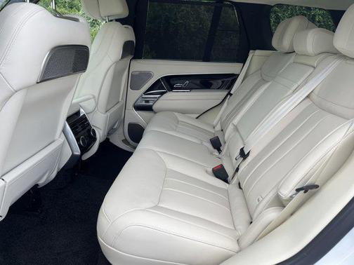 2025 Land Rover Range Rover P530 Autobiography