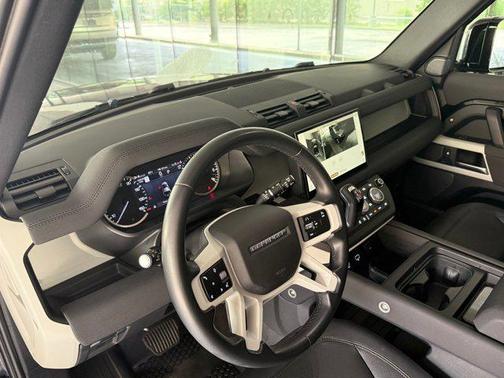 Santorini Black Metallic 2023 Land Rover Defender 110 S