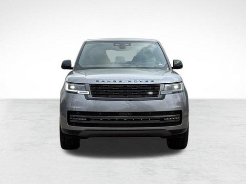 2026 Land Rover Range Rover P530 SE 7 Seat
