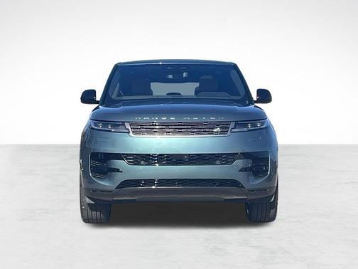 Giola Green Metallic 2025 Land Rover Range Rover Sport SE