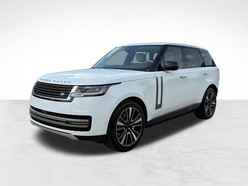 Fuji White 2026 Land Rover Range Rover P400 SE
