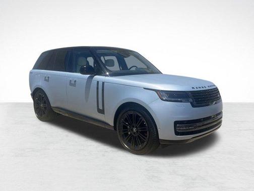 2025 Land Rover Range Rover P400 SE