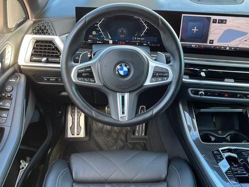 2024 BMW X5 M60i