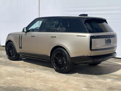 2025 Land Rover Range Rover P400 SE