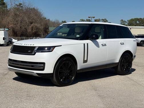 2026 Land Rover Range Rover P400 SE