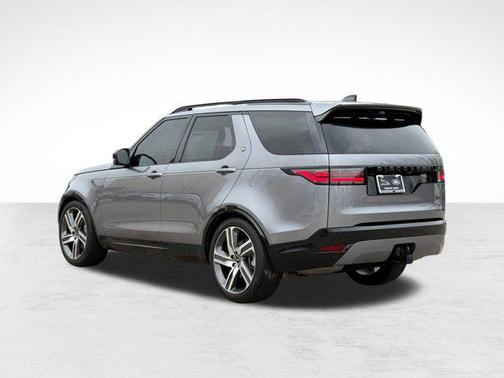 2022 Land Rover Discovery P300 S R-Dynamic