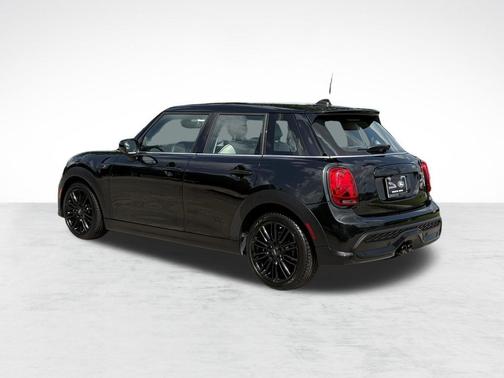 Midnight Black II 2023 MINI Hardtop Cooper S