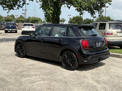 Midnight Black II 2023 MINI Hardtop Cooper S