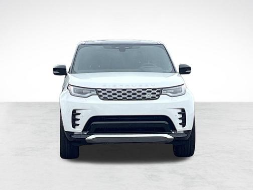 Fuji White 2025 Land Rover Discovery P360 Metropolitan Edition