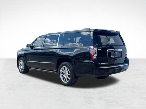 2017 GMC Yukon XL Denali