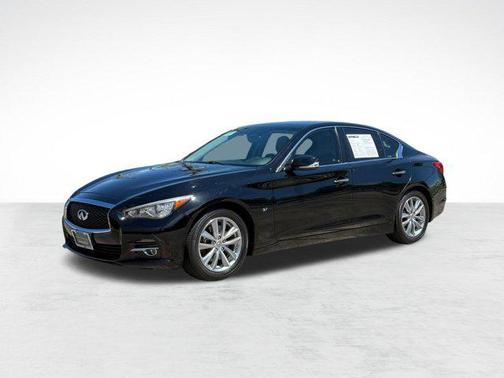 2014 INFINITI Q50 Premium