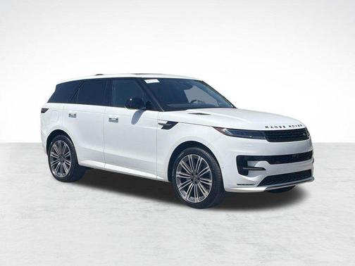 Fuji White 2025 Land Rover Range Rover Sport SE