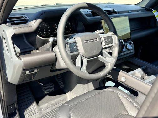 2026 Land Rover Defender P300 S