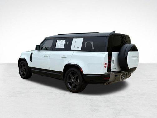 Fuji White 2024 Land Rover Defender 130 P400 X-Dynamic SE