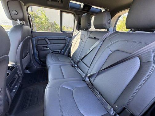 2025 Land Rover Defender S