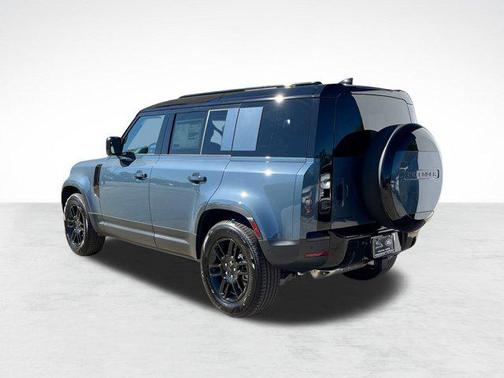 2026 Land Rover Defender P300 S