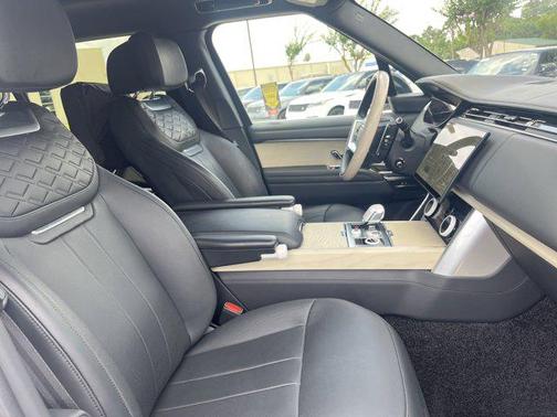 2023 Land Rover Range Rover SV