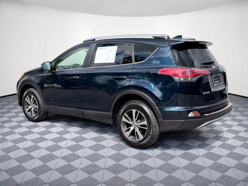 Galactic Aqua Mica 2018 Toyota RAV4 XLE