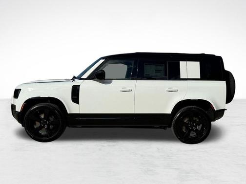 Fuji White 2026 Land Rover Defender P400 X-Dynamic SE