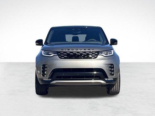2025 Land Rover Discovery P300 Dynamic SE