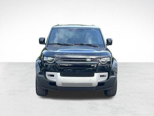 2025 Land Rover Defender 110 P300