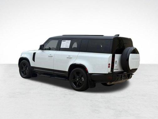 Fuji White 2025 Land Rover Defender 130 P400 X-Dynamic SE