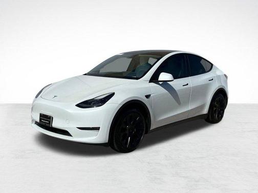 2023 Tesla Model Y Long Range Dual Motor All-Wheel Drive