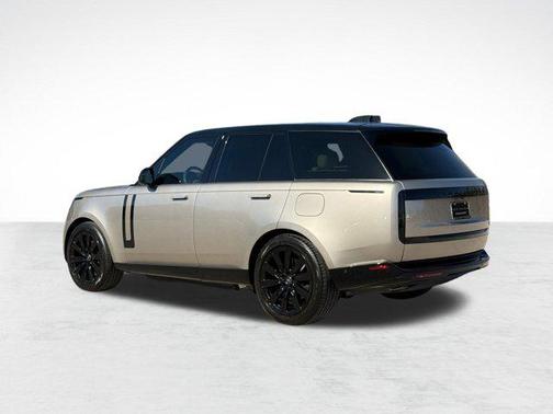 2025 Land Rover Range Rover P550e Autobiography