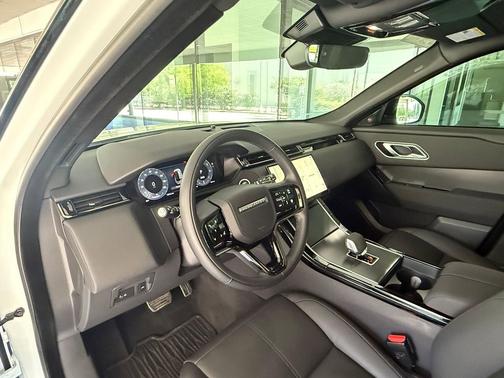White 2024 Land Rover Range Rover Velar P250 SE R-Dynamic